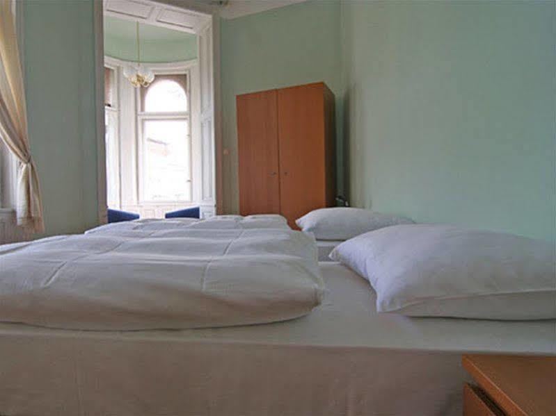 Old Town Residence Apartments Praha Bagian luar foto